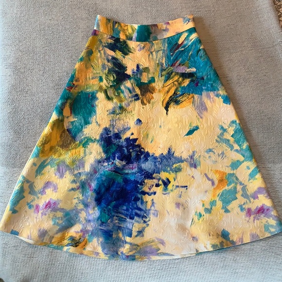 H&M | Abstract Watercolor Midi Skirt - Picture 3 of 6